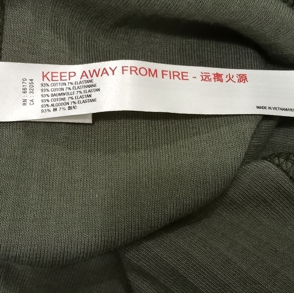 Free People mock neck top. NWT.  Size xs. - Picture 4 of 5